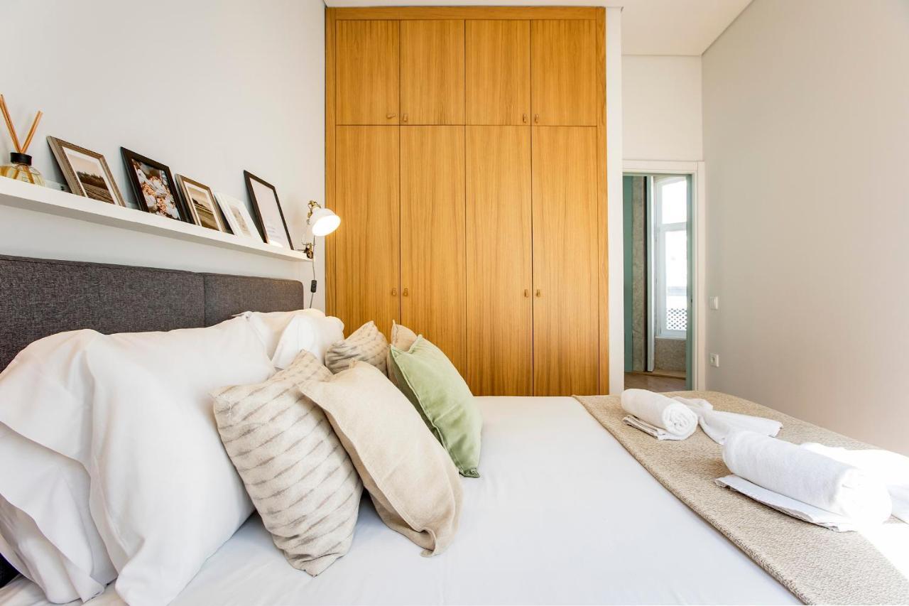 Mouzinho Darling 1Br W/ Ac In City Center By Lovelystay Porto Ngoại thất bức ảnh